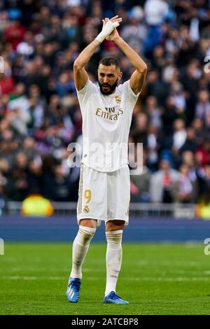 Madrid, Espagne. 01 février 2020. Karim Benzema du Real Madrid célèbre pendant le match de la Liga entre Le Real Madrid et l'Atletico de Madrid au stade Santiago Bernabeu. (Note Finale: Real Madrid 1 - Atletico De Madrid 0) Crédit: Sopa Images Limited/Alay Live News Banque D'Images