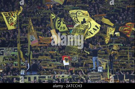 Dortmund, Allemagne. 01 février 2020. FIRO: 01.02.2020, football, 1.Bundesliga, saison 2019/2020, BVB, Borussia Dortmund - Union Berlin 5: 0 fans BVB | usage global crédit: DPA/Alay Live News Banque D'Images