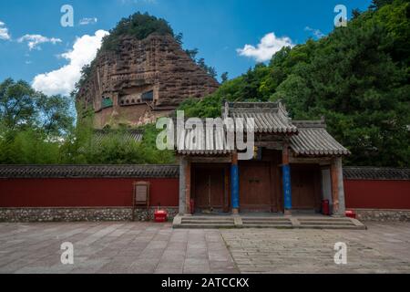 Grotte De Maijishan Près De Tianshui, Province De Gansu, Nord-Ouest De La Chine Banque D'Images