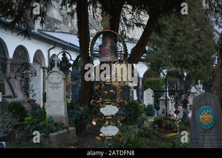 Salzbourg, Autriche - Mai 01, 2017 : Le cimetière Saint-pierre à Salzbourg Banque D'Images