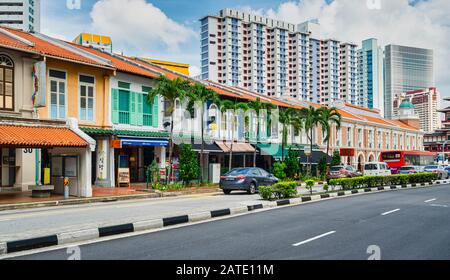 Singapour. Janvier 2020. Magasins typiques dans le centre-ville Banque D'Images