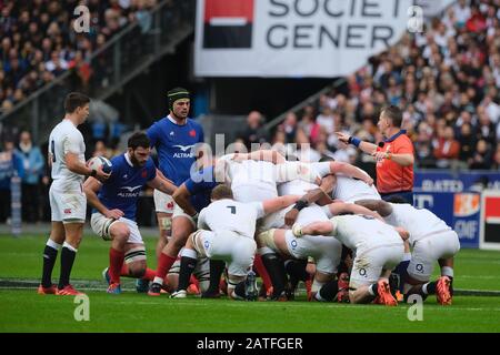 Saint Denis, Seine Saint Denis, France. 2 février 2020. L'équipe Pack of England en action lors du tournoi Guinness Six Nations Rugby entre la France et l'Angleterre au Stade de France - St Denis - France. La France A Remporté 24-17 Crédits : Pierre Stevenin/Zuma Wire/Alay Live News Banque D'Images