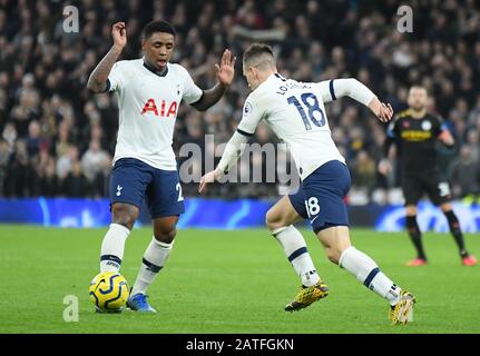 Londres, ANGLETERRE - 2 FÉVRIER 2020: Steven Bergwijn de Tottenham photographié lors du match de la Premier League 2019/20 entre Tottenham Hotspur FC et Manchester City FC au stade Tottenham Hotspur. Banque D'Images