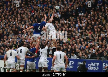 Saint Denis, Seine Saint Denis, France. 2 février 2020. L'équipe du Lock of England CHARLIE EWELS en action lors du tournoi Guinness Six Nations Rugby entre la France et l'Angleterre au Stade de France - St Denis - France. La France A Remporté 24-17 Crédits : Pierre Stevenin/Zuma Wire/Alay Live News Banque D'Images