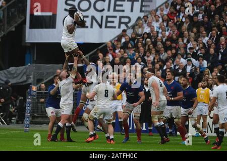 Saint Denis, Seine Saint Denis, France. 2 février 2020. L'équipe du Lock of England CHARLIE EWELS en action lors du tournoi Guinness Six Nations Rugby entre la France et l'Angleterre au Stade de France - St Denis - France. La France A Remporté 24-17 Crédits : Pierre Stevenin/Zuma Wire/Alay Live News Banque D'Images