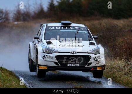 Galway, Galway, Irlande. 2 février 2020. Championnat irlandais de rallye tarmac, rallye international Galway; Josh Moffett et Keith Moriarty (Hyundai 20 R5) revendiquent la 5ème place crédit global: Action plus Sports/Alay Live News Banque D'Images