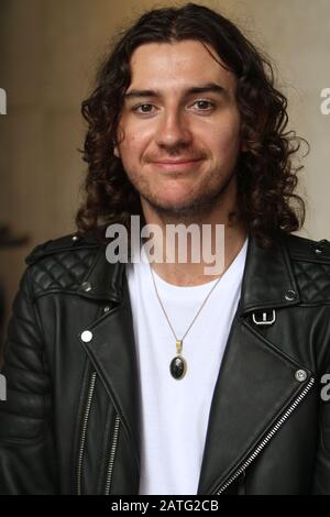Fleurs à la BBC, groupe pop anglais indépendant de Stockport 06/09/2016 (image de crédit©Jack Ludlam) Banque D'Images