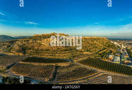 Vue panoramique sur le coucher de soleil de la forteresse de Sagunto (Sagunt) près de Valence Espagne Banque D'Images