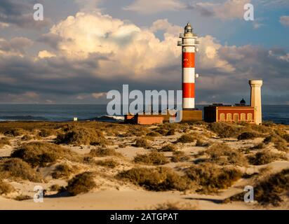 Phare De Faro El Toston, El Cotillo, Fuerteventura, Espagne Banque D'Images