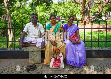 Locaux à Pondichéry. D'une série de photos de voyage en Inde du Sud. Date De La Photo: Mercredi 8 Janvier 2020. Photo : Roger Garfield/Alay Banque D'Images