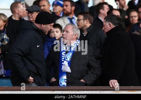 Peterborough United Director of football, Barry Fry (R) et Président, Darragh MacAnthony (L) - Ipswich Town / Peterborough United, Sky Bet League One, Portman Road, Ipswich, Royaume-Uni - 1 février 2020 Usage éditorial Seulement - les restrictions de DataCo s'appliquent Banque D'Images