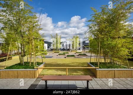 Jardin sur le toit à la gare de Kyoto au Japon. Banque D'Images