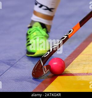 Londres, Royaume-Uni – le 2 février 2020 – Se Positionne pour prendre le virage dans le Jaffa Super 6 au Copper Box Arena Queen Elizabeth Olympic Park, Londres. Banque D'Images