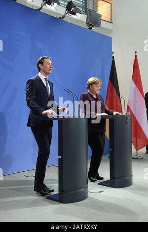 Angela Merkel et Sebastian Kurz bei einem Treffen im Bundeskanzleramt. Berlin, 03.02.2020 Banque D'Images