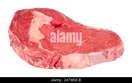 Bifteck de bœuf frais à œil de côte isolé sur un fond blanc Banque D'Images