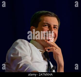 3 avril 2019, Northeastern University, Boston, Massachusetts, États-Unis: Le candidat démocrate à la présidence Pete Buttigieg a fait campagne durant le millénaire en politique à l'Université Northeastern de Boston. Banque D'Images