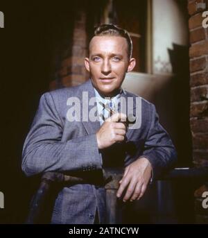 Bing CROSBY (1903-1977) chanteur et acteur américain de cinéma vers 1952