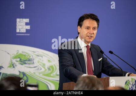 Le Premier ministre italien Giuseppe Conte lors du lancement du prochain sommet sur le climat de l'ONU au Science Museum de Londres. Banque D'Images