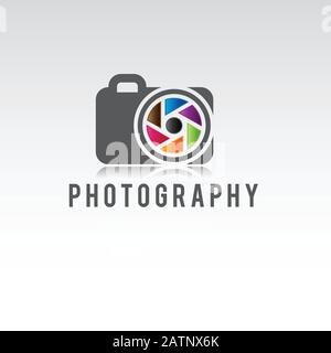 Logo De L'Appareil Photo Et Conception De Concept De Photographie En Arrière-Plan Blanc. Modèle De Logo Photographer, Logo Photography, Appareil Photo Illustration de Vecteur