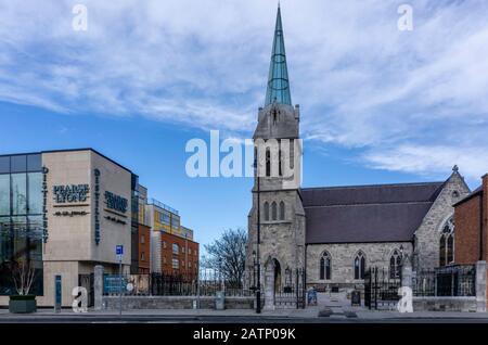 Église Saint-James ancienne église paroissiale de l'Église d'Irlande De la rue James Dublin fait maintenant partie du complexe de distillerie de perles-Lyons. Banque D'Images