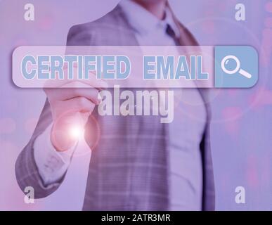 Panneau texte indiquant l'e-mail certifié. E-mail texte photo professionnel dont l'envoi est certifié par un tiers neutre Banque D'Images