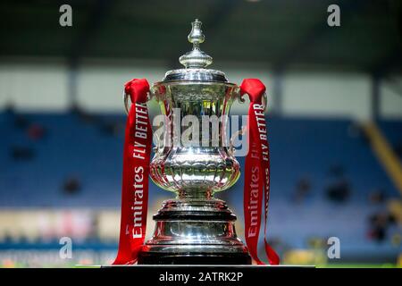 Oxford, Oxfordshire, Royaume-Uni. 4 février 2020. La coupe FA avant la quatrième partie de la coupe FA entre Oxford United et Newcastle United au stade de Kassam, à Oxford, le mardi 4 février 2020. (Crédit: Leila Coker | MI News) la photographie ne peut être utilisée qu'à des fins de rédaction de journaux et/ou de magazines, licence requise à des fins commerciales crédit: Mi News & Sport /Alay Live News Banque D'Images