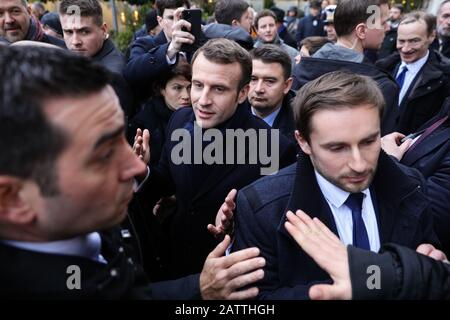 Cracovie, Pologne. 04 février 2020. Président français, Emmanuel Macron lors de la visite.deuxième journée de la visite officielle du Président Emmanuel Macron en Pologne. Après des réunions bilatérales fructueuses, la Pologne et la France ont signé un programme de coopération dans le cadre de leur "partenariat stratégique" et un futur sommet entre l'Allemagne, la France et la Pologne a été annoncé au sein du triangle de Weimar. Crédit: Sopa Images Limited/Alay Live News Banque D'Images