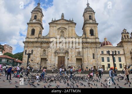 La Cathédrale Néoclassique Primatial (Catedral Primada) De La Plaza Bolivar, Bogota, Colombie Banque D'Images