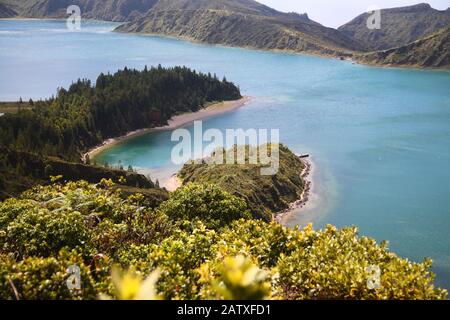 La beauté du Lagoa do Fogo à Sao Miguel Banque D'Images