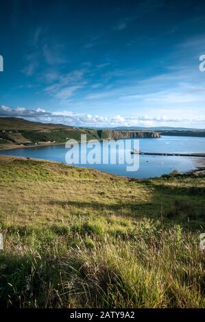 Vue sur le port d'Uig sur l'île de Skye, Ecosse, Royaume-Uni Banque D'Images