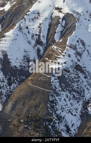 Auron, France - Mars 2020: Ski dans les Alpes Maritime, Resort et pistes Banque D'Images