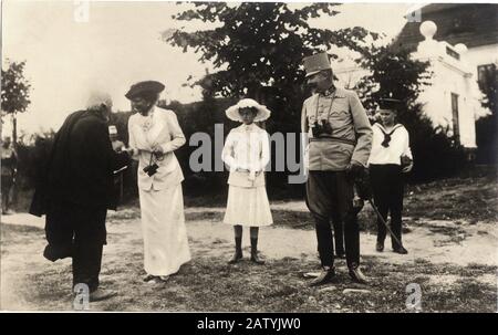 1914 , AUTRICHE : le Erzherzog ( Prince héritier ) Archiduc FRANZ FERDINAND ABSBURG Von Osterreich d'ESTE ( 1863 - Sarajevo 28 juin 1914 ) avec sa femme AINSI Banque D'Images