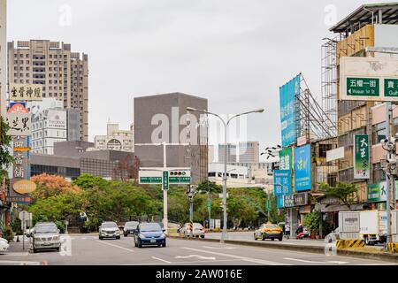 Taichung, 3 NOVEMBRE : vue sur la rue avec le Musée national des beaux-arts de Taiwan le 3 NOVEMBRE 2019 à Taichung, Taiwan Banque D'Images