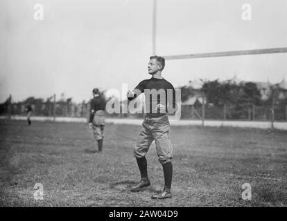 Coolidge, un joueur de football de l'Université Harvard Banque D'Images