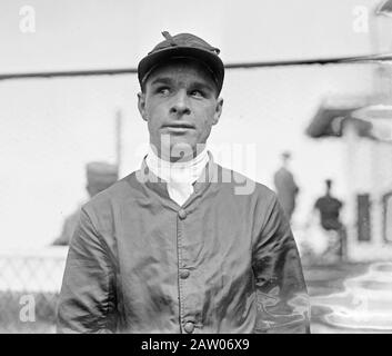 John McTaggart (Probablement le jockey de course de cheval) CA. 1910-1915 Banque D'Images