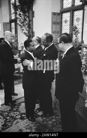 Réception du Président du Suriname, Antilles néerlandaises. Anton Van Der Horst, Korthals, Jonckheer, Emanuels Date : 6 Juin 1961 Mots Clés : Revenus, Présidents Nom De La Personne : Anton Van Der Horst, Emanuels, Jonckheer Banque D'Images