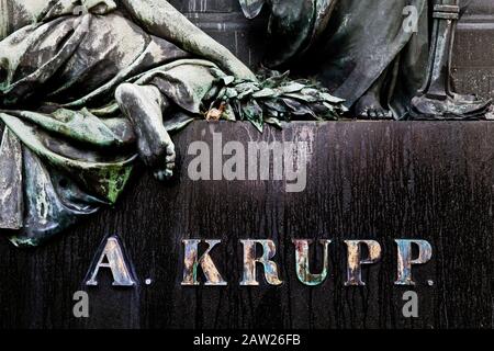 Détail de la tombe Alfred Krupp, Allemagne, Rhénanie-du-Nord-Westphalie, région de la Ruhr, Essen Banque D'Images
