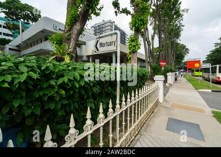 Singapour. Janvier 2020. Indication du site des chambres mortuaires de la ville Banque D'Images