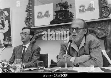 Films de conférence de presse; Rob Hack (r) et Jurgen Nilsson (l) (directeur des médias Esselt Home Entertainment) (voir aussi 9337490-92) Date : 2 septembre 1986 mots clés : conférences de presse Nom De La Personne : hack, Rob, Jurgen Nilsson Banque D'Images