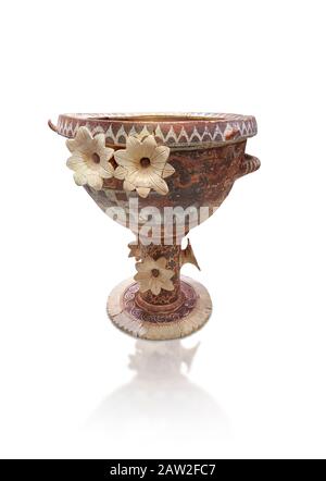 Luxueux Minoan Kamares banquet Ware krater richement décoré avec des lilas appiiques, Phaistos 1800-1700 BC; Musée archéologique d'Héraklion, blanc b Banque D'Images