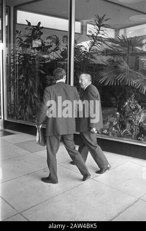 Le Real Madrid À Amsterdam Hilton. Président Bernabeu Date: 18 Septembre 1967 Lieu: Amsterdam, Noord-Holland Nom De La Personne: Hilton Nom De L'Institution: Real Madrid Banque D'Images