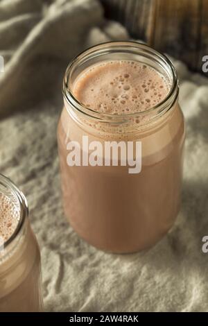 Shake Au Chocolat Fait Maison De La Nouvelle-Angleterre Dans Un Verre Banque D'Images
