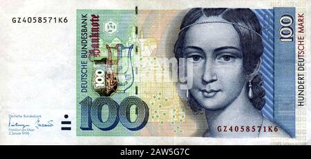 1996 , ALLEMAGNE : LE pianiste allemand et compositeur de musique CLARA SCHUMANN ( née WIECK , 1819 - 1896 ) sur 100 Deutsche Mark banconote. Femme de Rob Banque D'Images