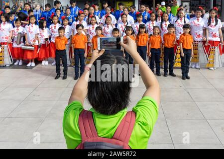 Participants à la célébration annuelle du nouvel an chinois à San José, Costa Rica. Banque D'Images