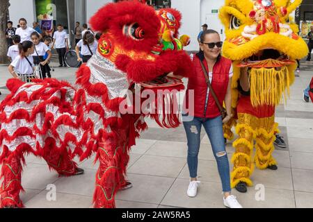 Participants à la célébration annuelle du nouvel an chinois à San José, Costa Rica. Banque D'Images