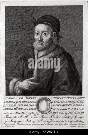 1600 CA , ITALIE : l'italien ANDREA CESALPINO ( 1519 - 1603 ), médecin, philosophe et botaniste .Portrait gravure de 1765 par Giuseppe Zocc Banque D'Images