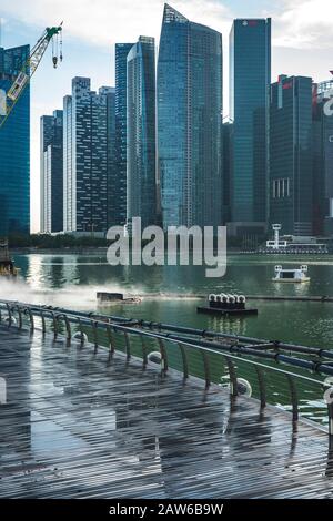 Singapour, Avril 2019. Les bâtiments du CBD vus de Marina Bay Sands. Le quartier central, également appelé quartier de la ville, et officieusement La ville, est le cent Banque D'Images
