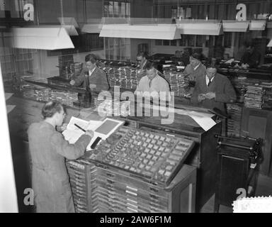 Bomb De La Société De Mission Par Sigfried Date: 13 Mars 1957 Mots Clés: Emploi, Personne De Travail Nom: Société Bom Nom De L'Institution: Sigfried Banque D'Images