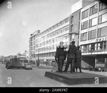 Nouveau cinéma Corso à Rotterdam, à l'arrière du nouveau théâtre Date : 22 février 1961 lieu : Rotterdam, South Holland mots clés : cinémas, théâtres Nom De La Personne : Corso Banque D'Images