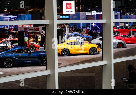 Chicago, États-Unis. 6 février 2020. Les véhicules sont présentés à l'Auto Show Media Preview de Chicago en 2020 à McCormick Place à Chicago, aux États-Unis, le 6 février 2020. Le 112ème salon de l'automobile de Chicago durera du 8 février au 17 février, avec près de 1 000 véhicules à l'écran. Crédit: Joel Lerner/Xinhua/Alay Live News Banque D'Images